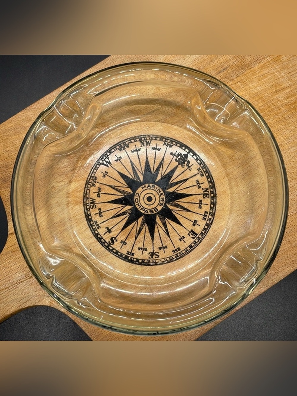Vintage 60’s Mariner’s Compass Nautical Glass Ashtray 6” Diameter